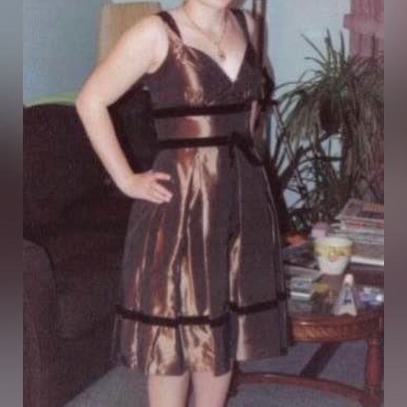 Bronze BCBG Midi Prom Dress - Picture 2 of 5